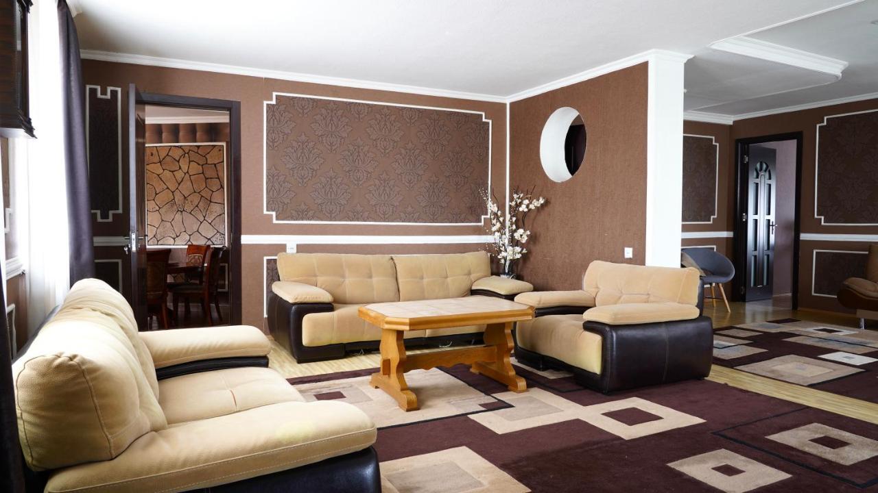 Apartment Shafi 8 Tbilisi Eksteriør bilde